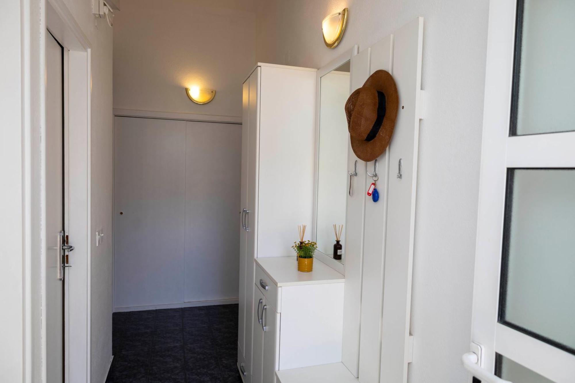 Apartments Jaksic - Zile Supetar Kültér fotó