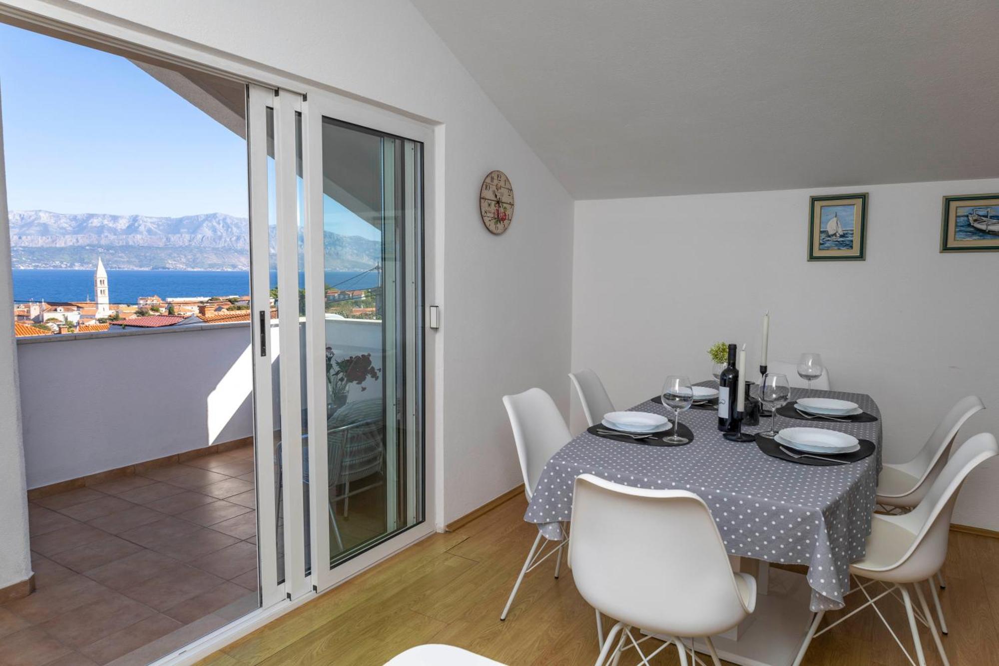 Apartments Jaksic - Zile Supetar Kültér fotó