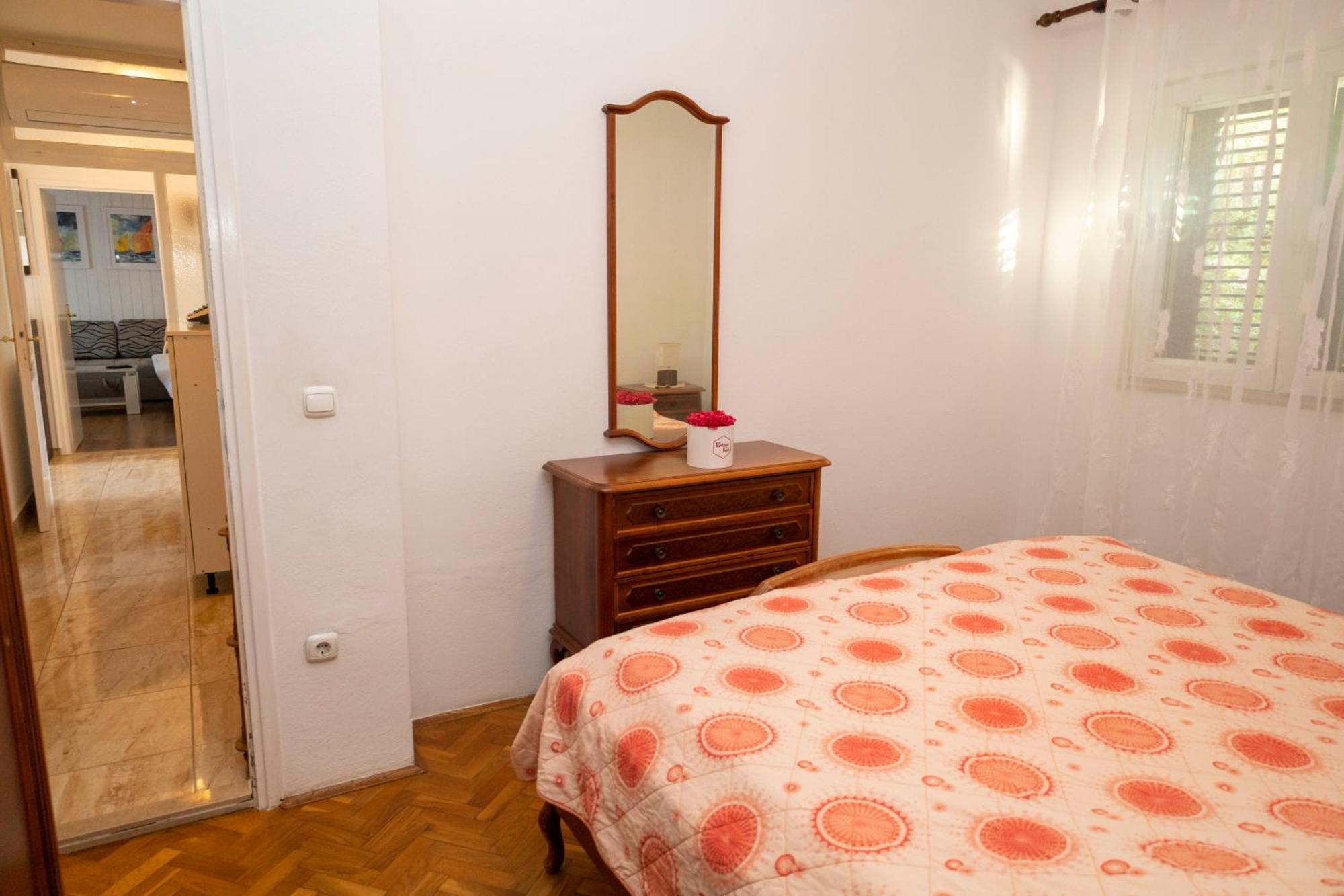 Apartments Jaksic - Zile Supetar Kültér fotó