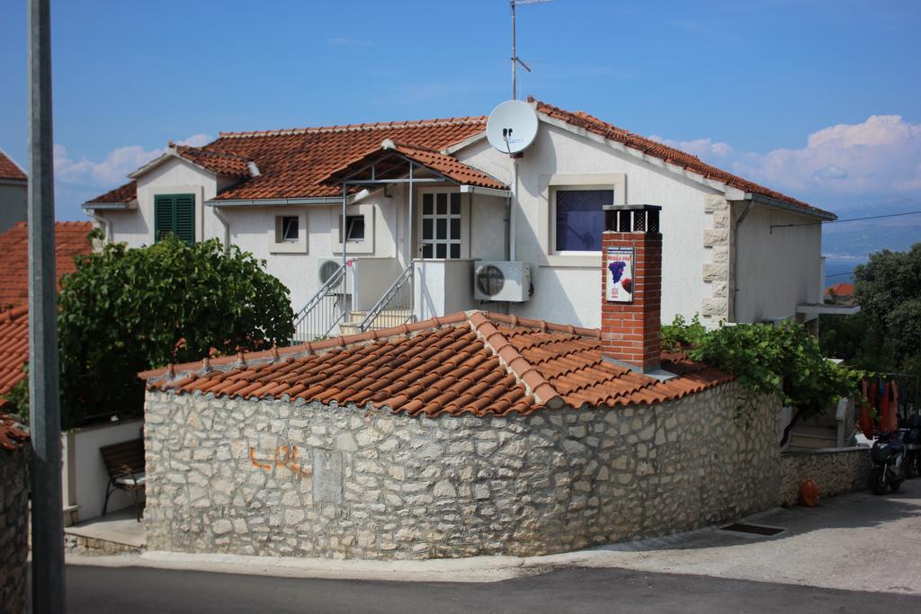 Apartments Jaksic - Zile Supetar Kültér fotó