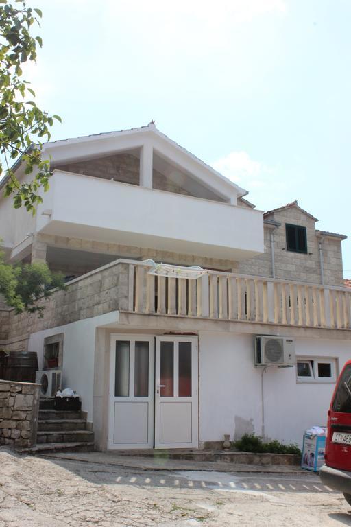 Apartments Jaksic - Zile Supetar Kültér fotó