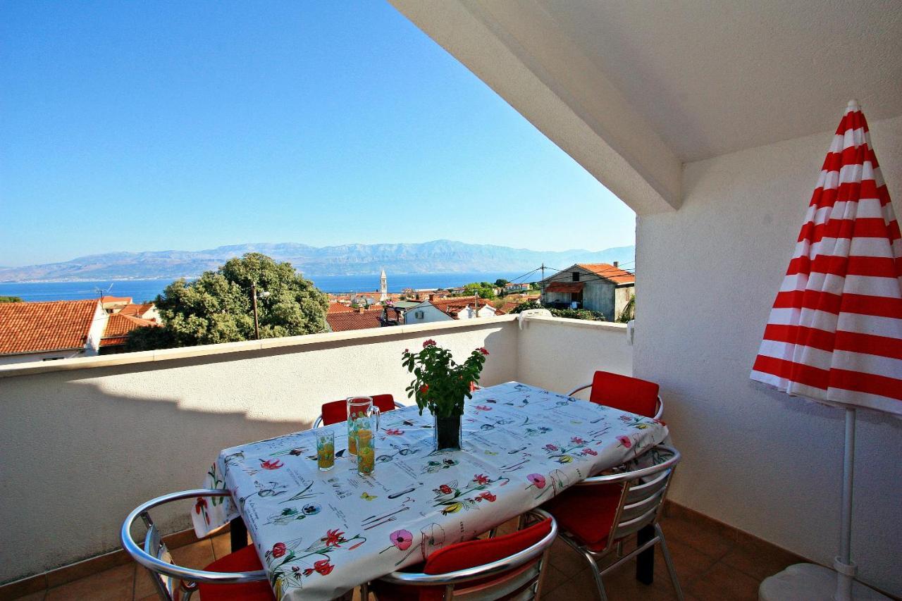 Apartments Jaksic - Zile Supetar Kültér fotó