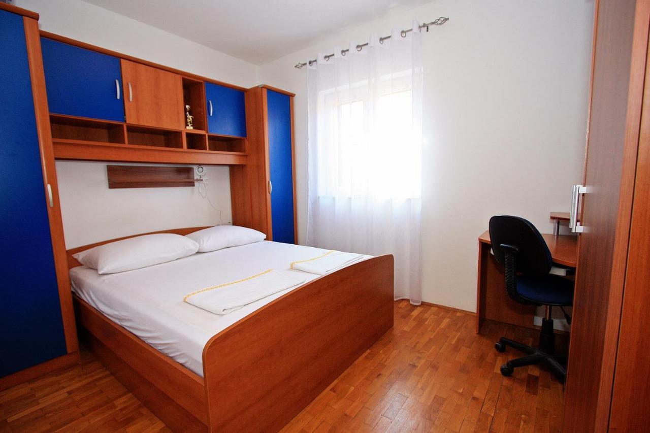 Apartments Jaksic - Zile Supetar Kültér fotó