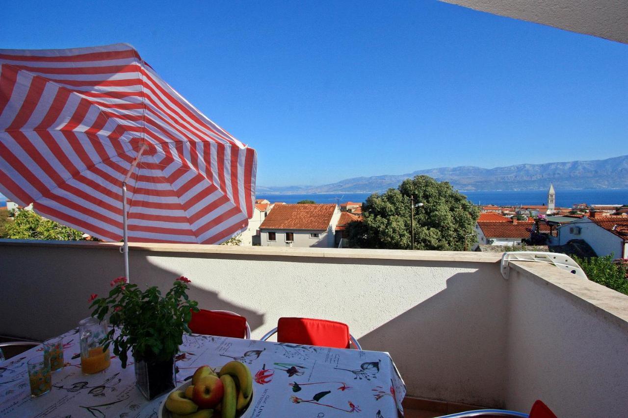 Apartments Jaksic - Zile Supetar Kültér fotó