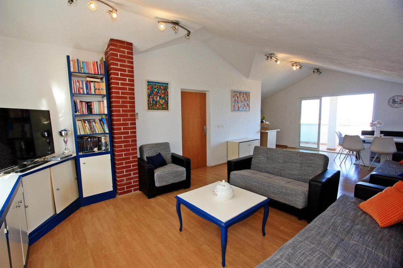 Apartments Jaksic - Zile Supetar Kültér fotó